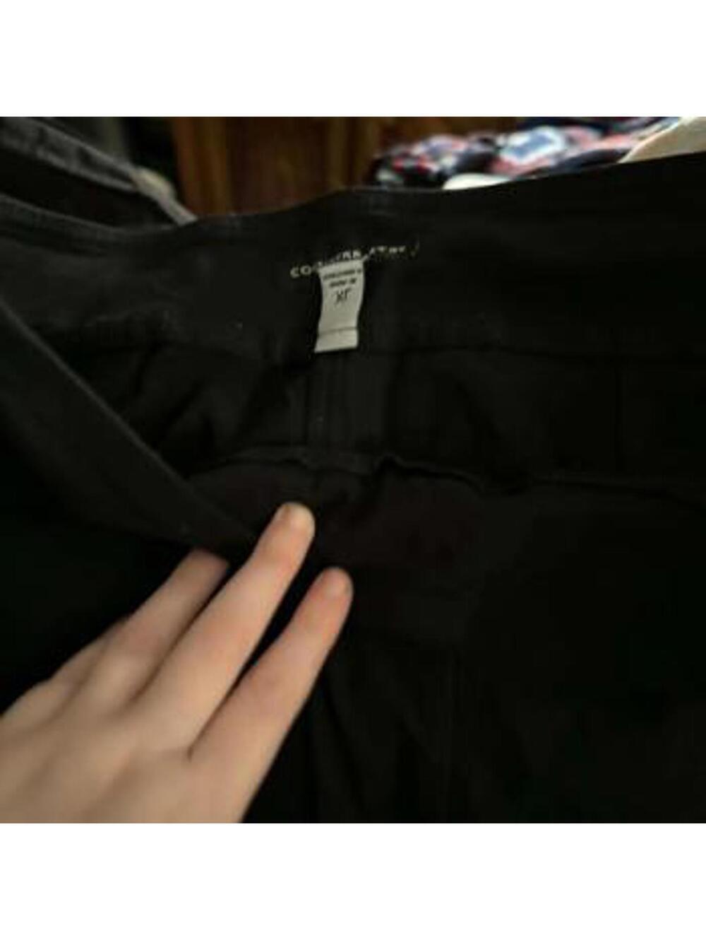 2 Pairs of Women's XL Leggings - 1 Black, 1 Black & White - Picture 4 of 5